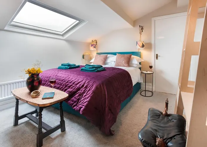 Albert Road Apartments Flat 3