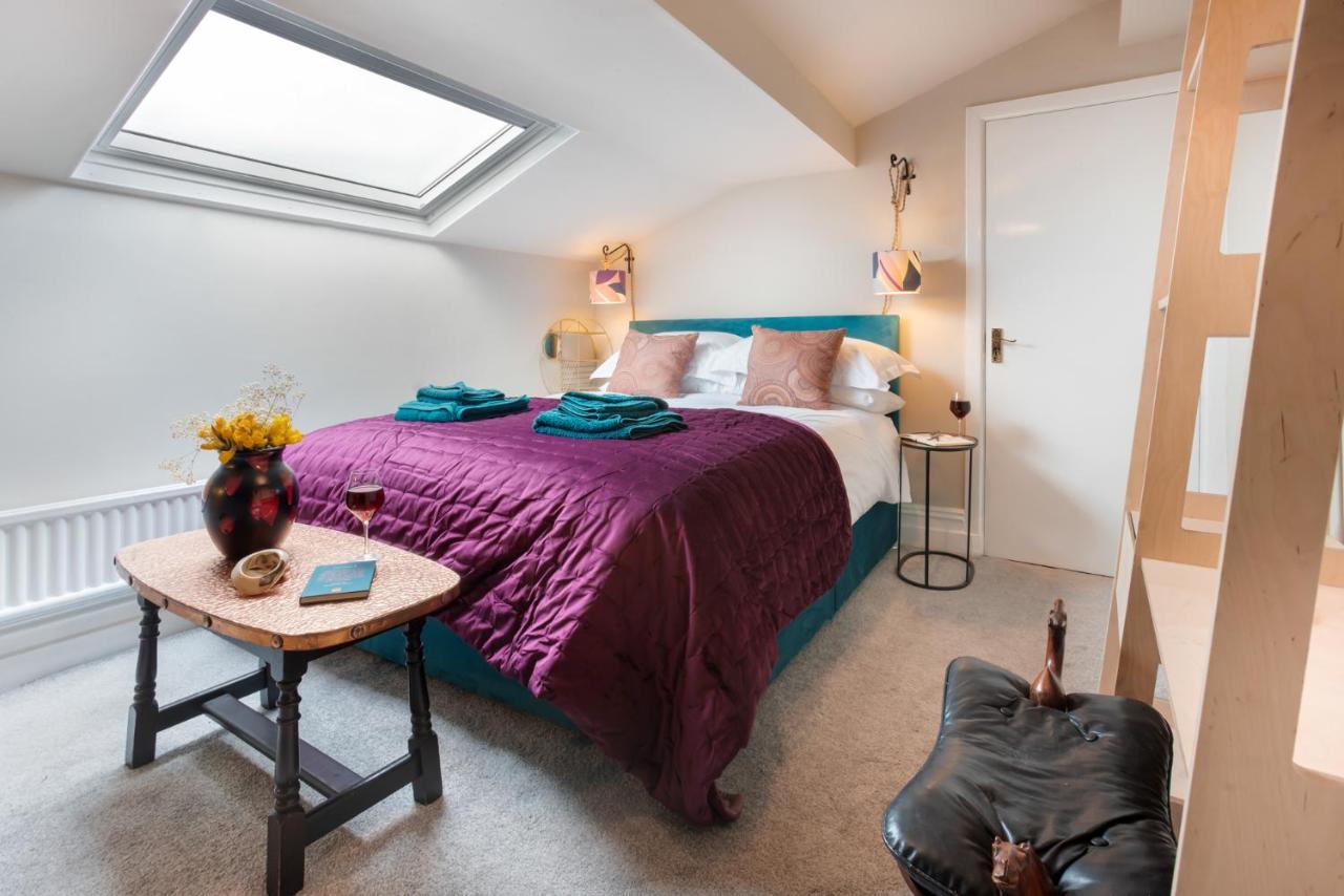 Road Flat 3 * Colne (Lancashire)